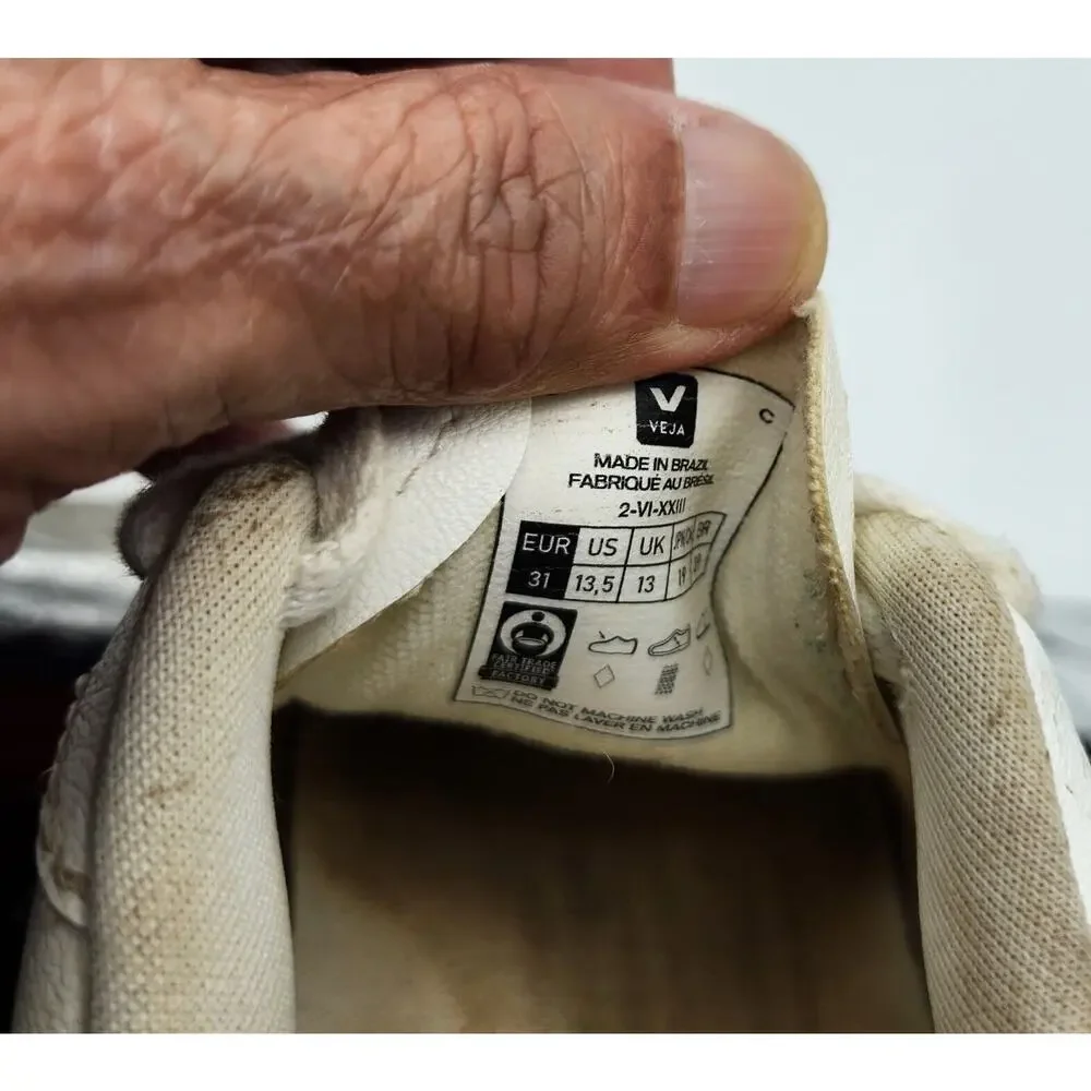 Veja kids size